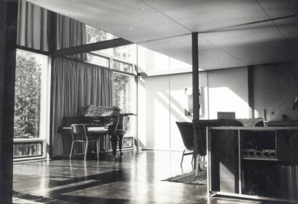 Norberg-Schulz own photographs of his house.